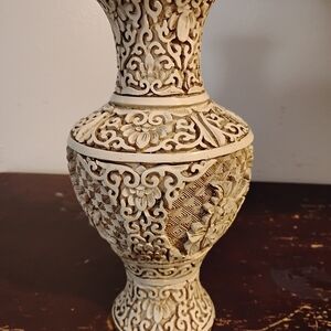 Arnart Import Ivory Dynasty Faux Annabar Resin Cream Vase